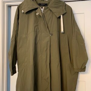 Zara spring coat in olive green (xs)